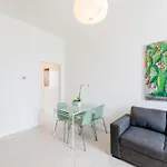 Certosa - Bright & Modern - 2 Steps From Train Station By Innstay Appartamento *