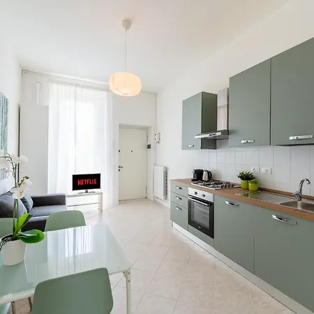 Διαμέρισμα Certosa - Bright & Modern - 2 Steps From Train Station By Innstay *